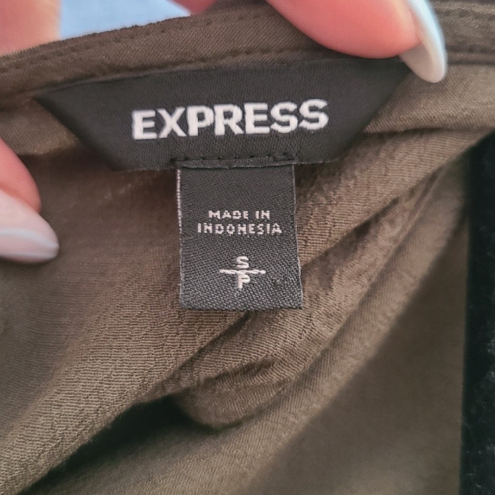 Express Top - Picture 5 of 5